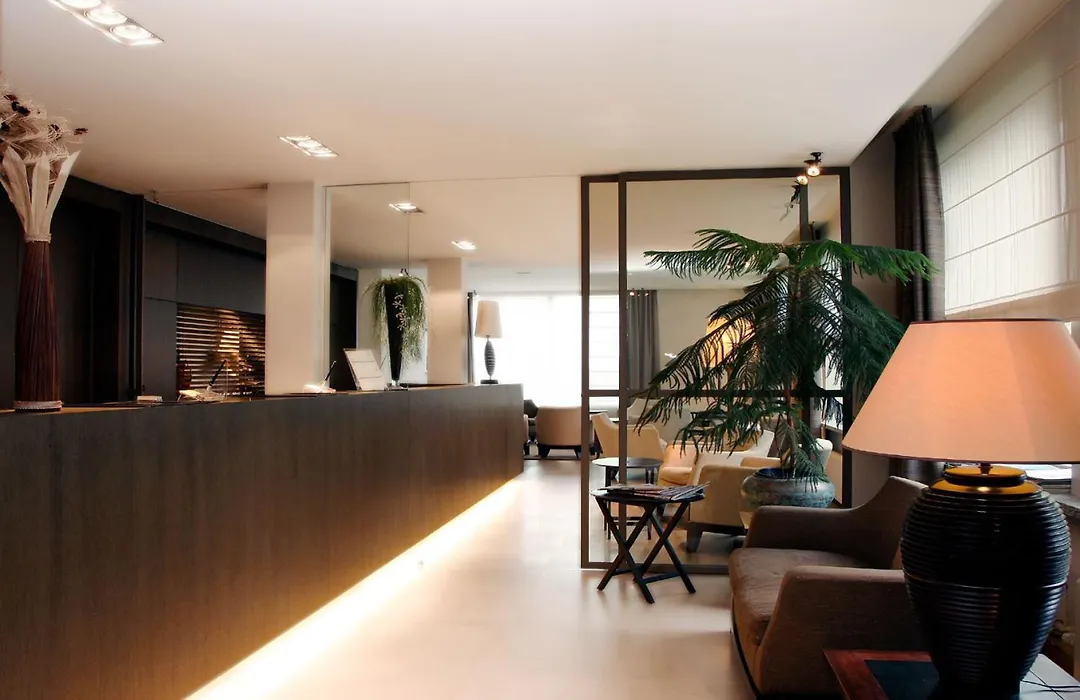 Hotel Iris-1